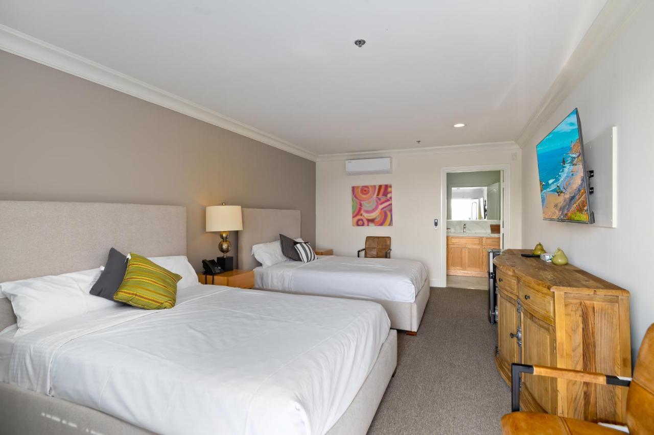 Hotel Huntington Duarte Bagian luar foto