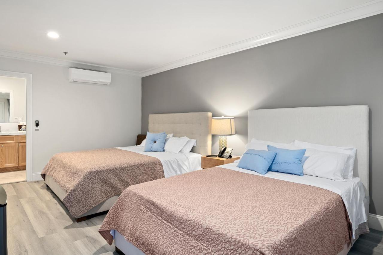 Hotel Huntington Duarte Bagian luar foto